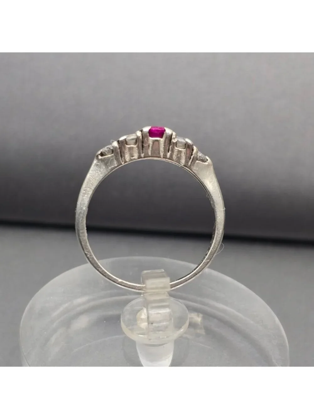 Vintage Sterling Silver Ruby Crystal Tiered Ring Size 5.5 Five Stone Dainty Band - Picture 3 of 10